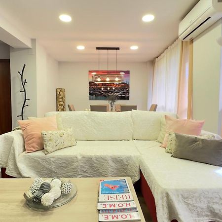Luxury New Apartment City Centre & Beach, Alicante Exterior foto